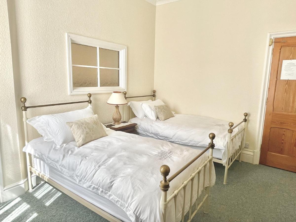 The Buckley Arms Hotel Dinas Mawddwy Buitenkant foto