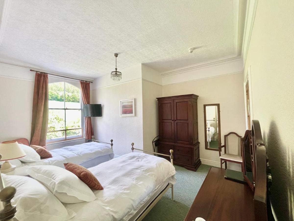 The Buckley Arms Hotel Dinas Mawddwy Buitenkant foto