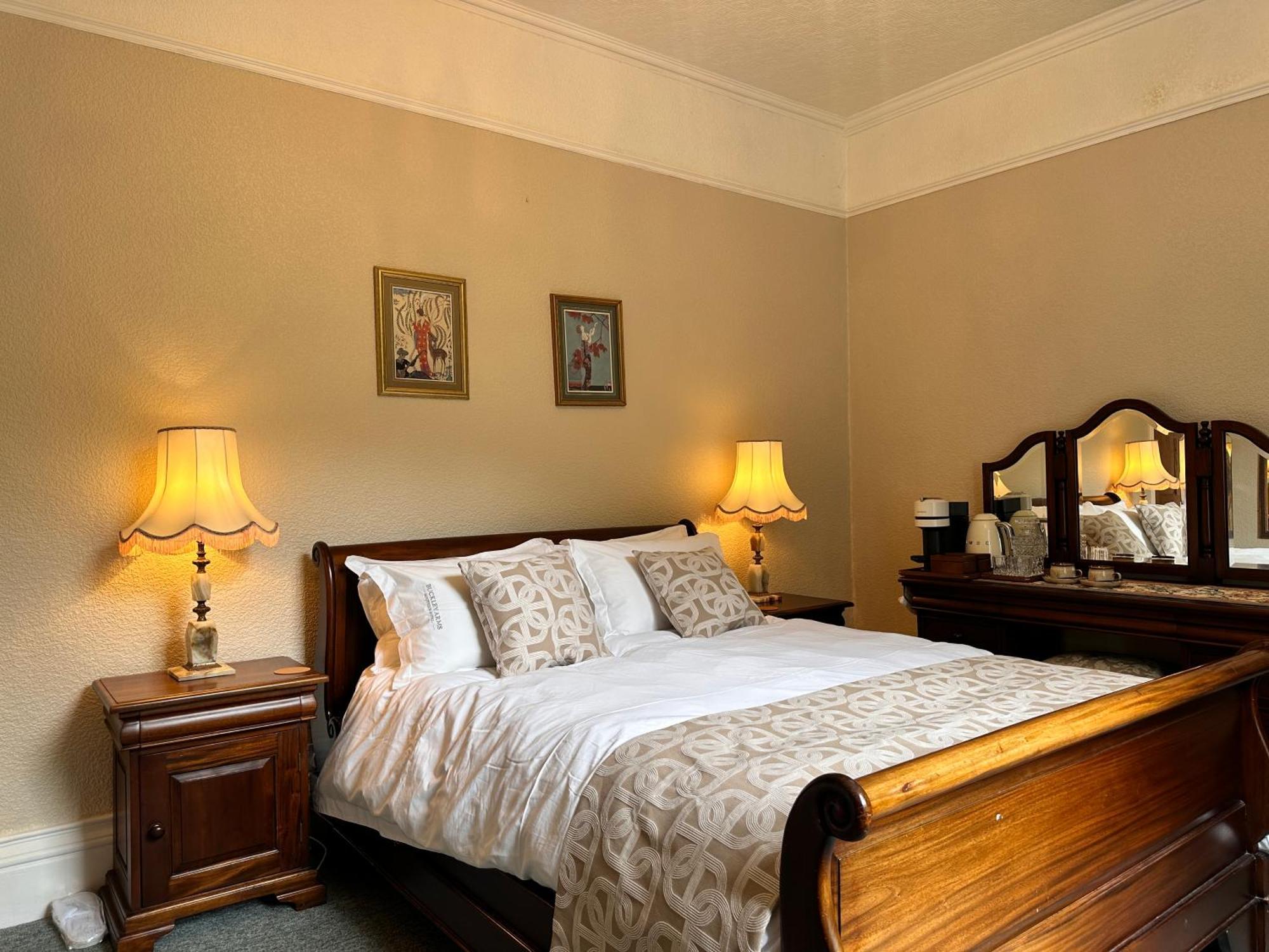 The Buckley Arms Hotel Dinas Mawddwy Buitenkant foto